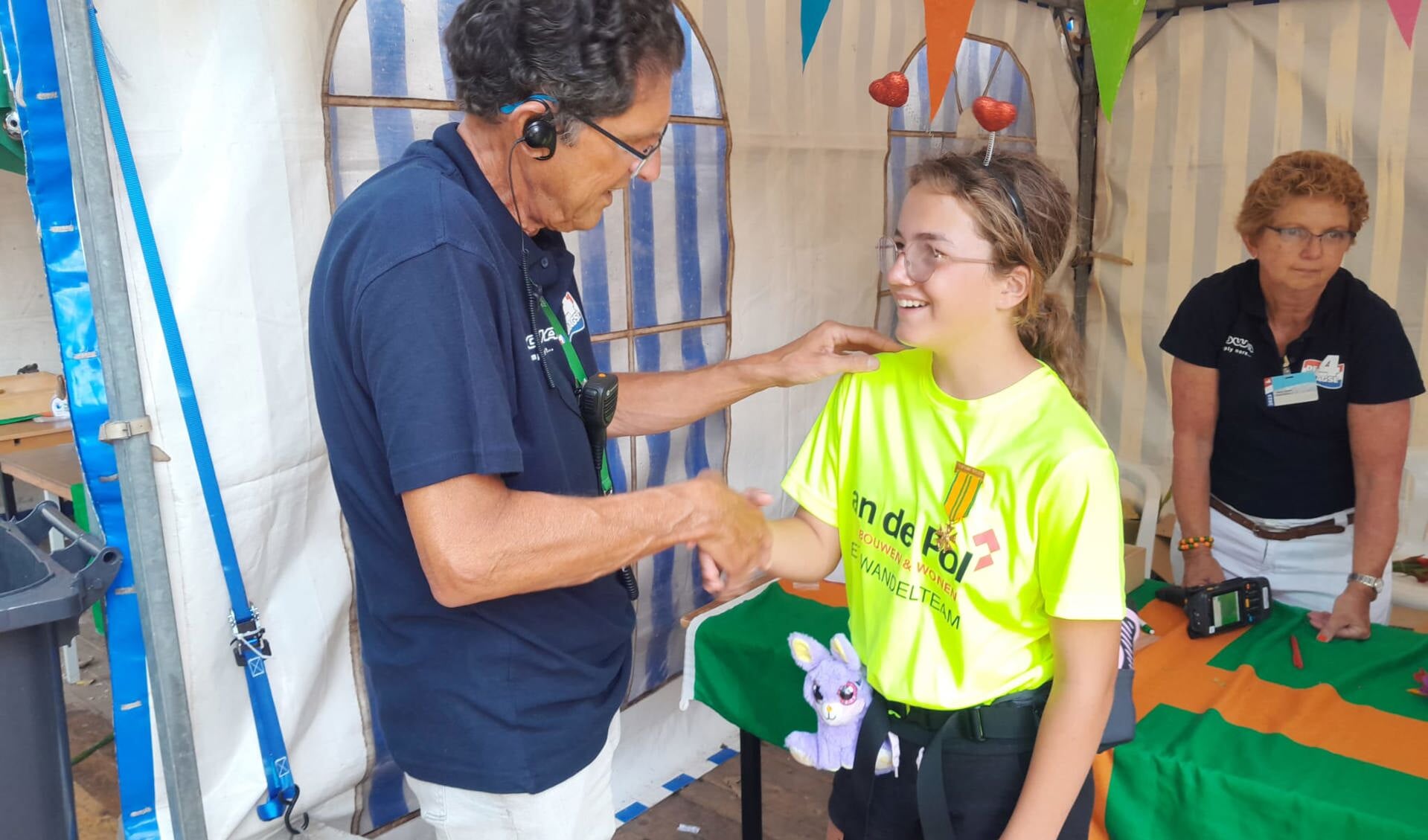 Nienke Timmer Uit Nijkerk Loopt Nijmeegse Vierdaagse Uit Op Jarige