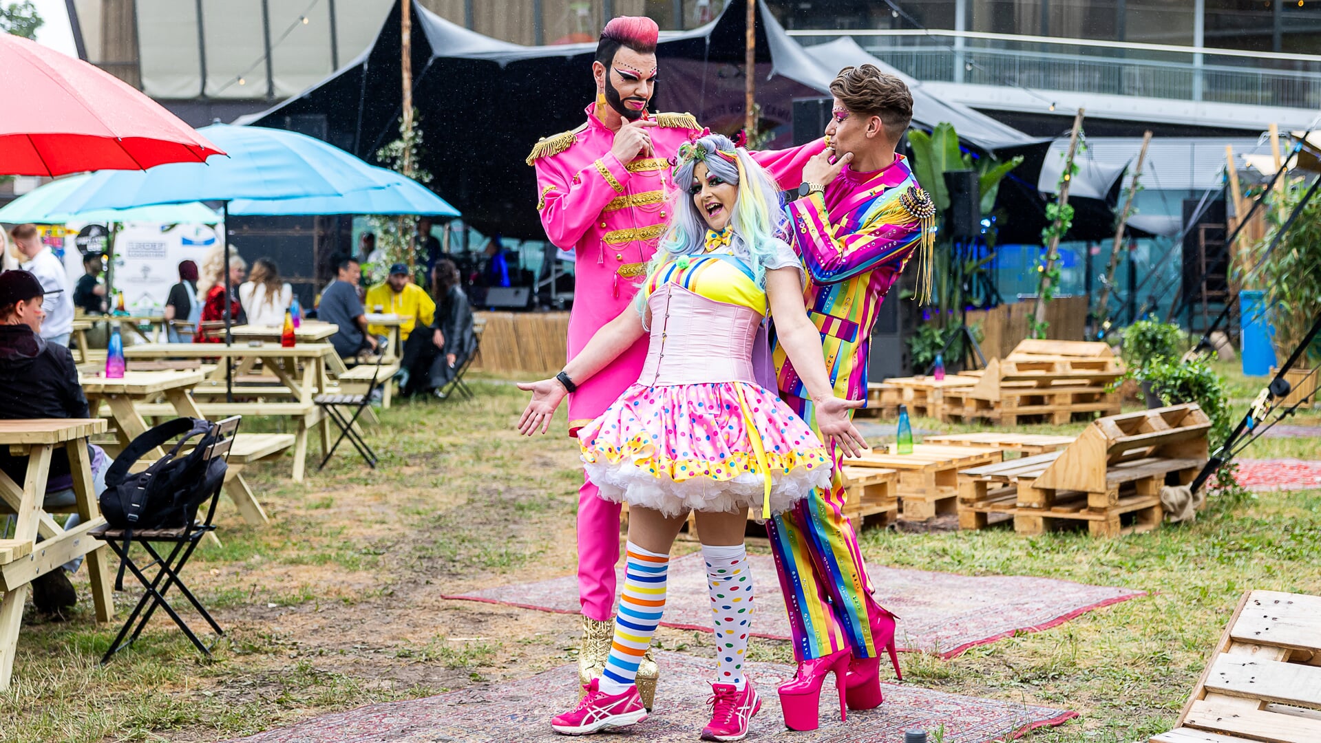 Organisatie Ede Pride Verzorgt Omkleedruimtes Voor Bezoekers Iedereen