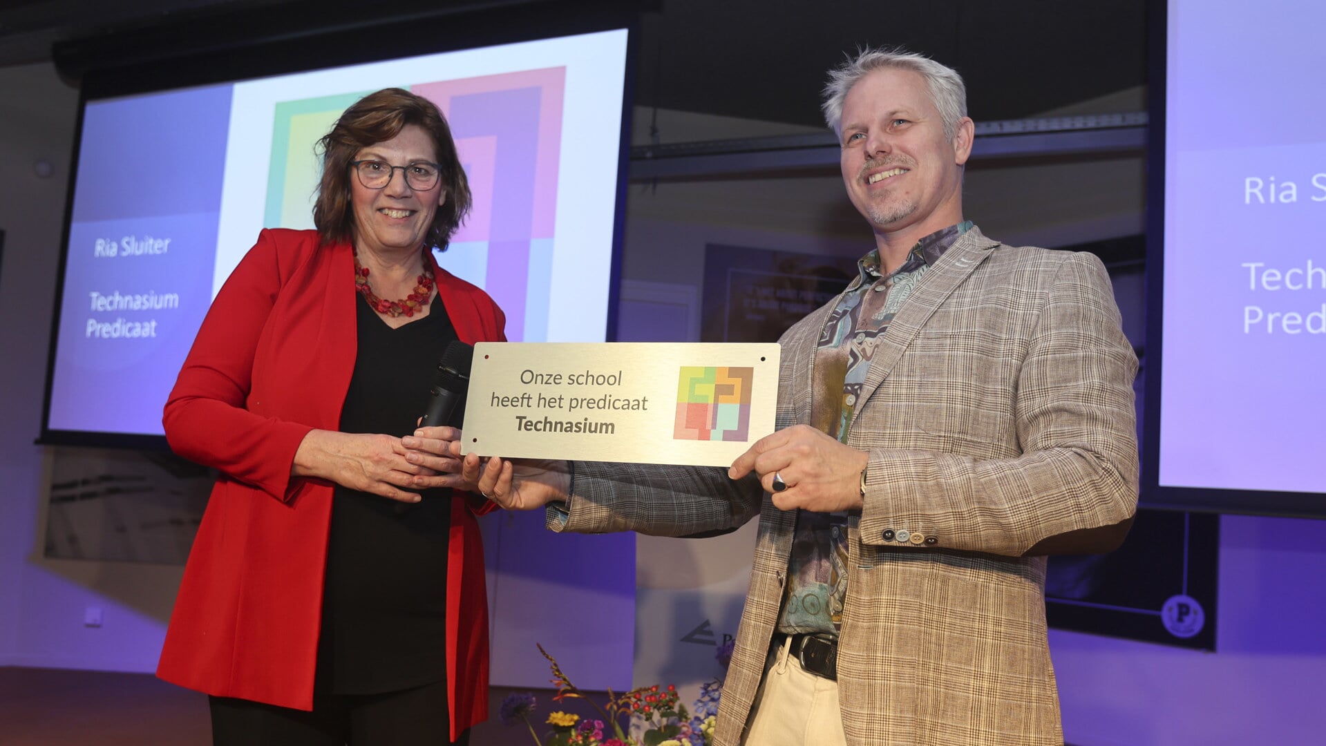 Poortlyceum Nu Officieel Technasium Almere Zaken