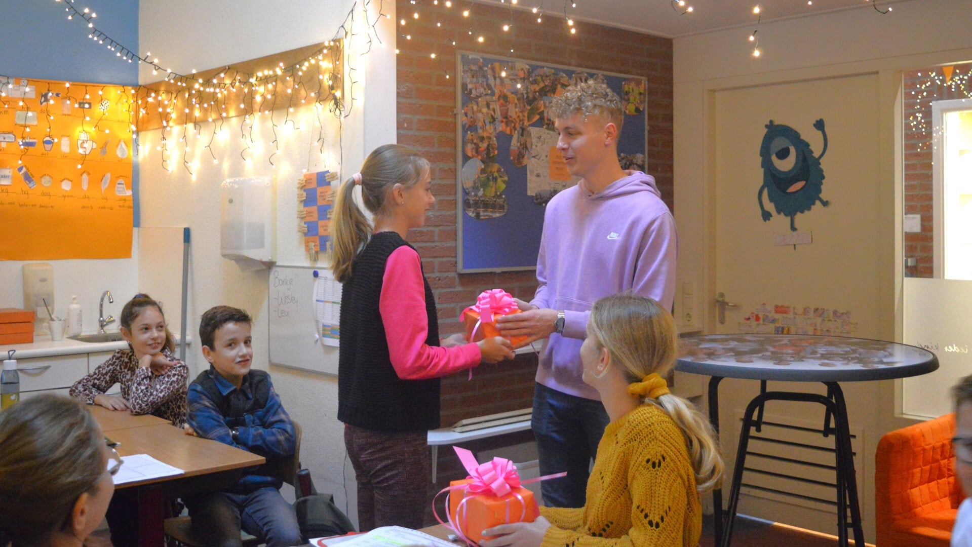 Gedichtenboekje Voor Groep Van Cbs Eben Ha Zer In Groot Ammers Al