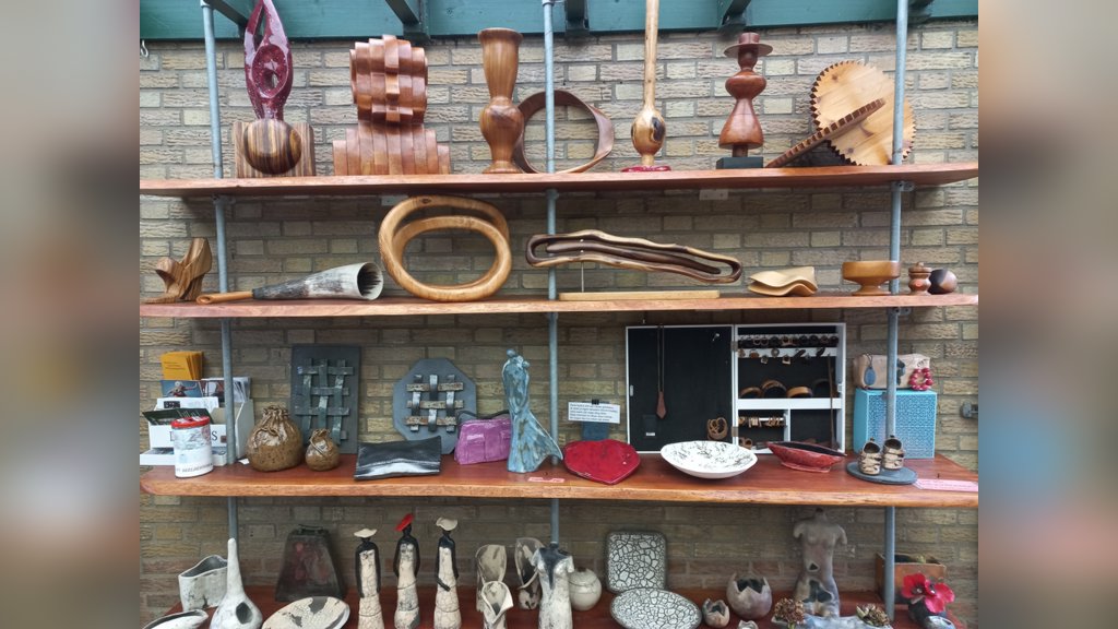Galerie Le Stockage heropent met winterse kunstbeleving in Borculo