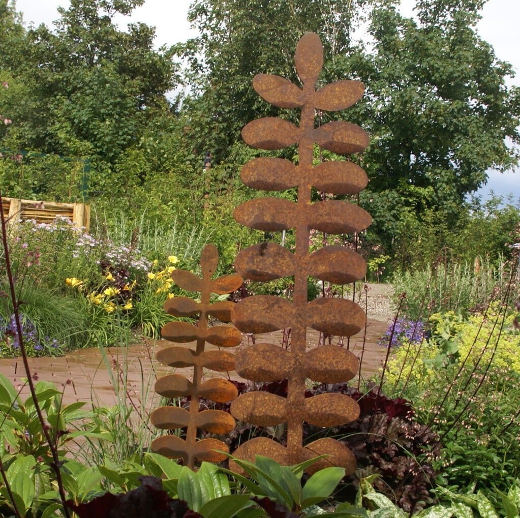 <p>Spring Time sculptuur</p>
