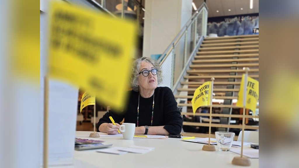 Amnesty Vlietstreek houdt schrijfochtenden in Rijswijk en Voorburg