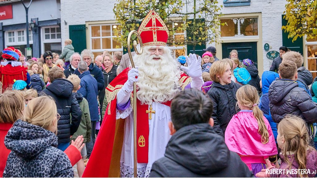 Sinterklaasintocht in Dalfsen. Archief