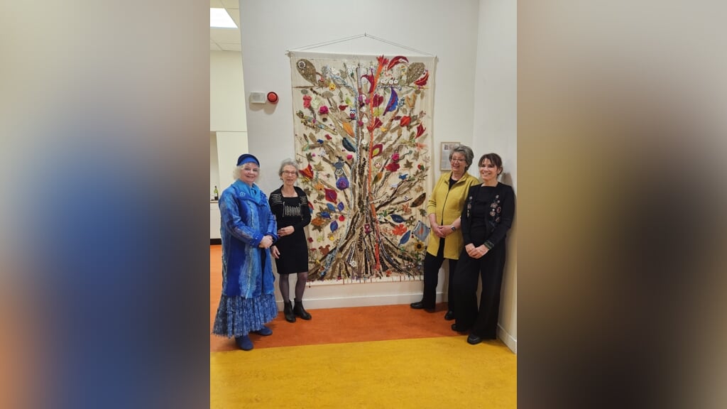 Kleed ‘Bomen van Verbinding’ voor Orion