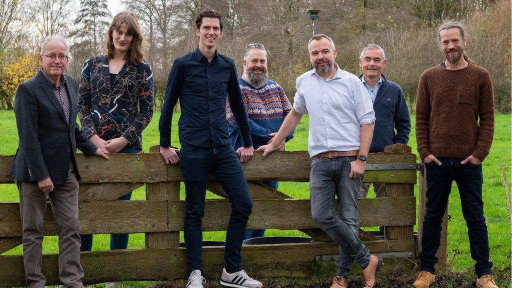 Groepsfoto eerste zeven kandidaten GL-PvdA Dalfsen.
