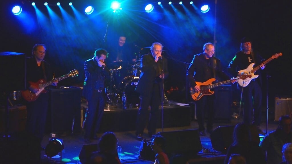 Eindejaarsfeest met The Blues Busters in Hieslum