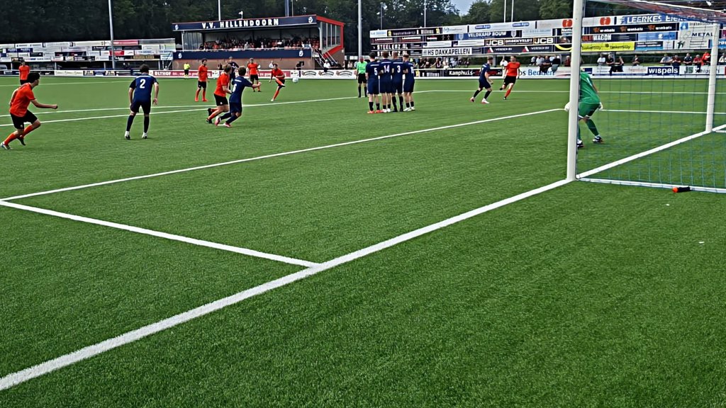 De vrije trap van Asse Visscher waaruit de 1-3 wordt gescoord.