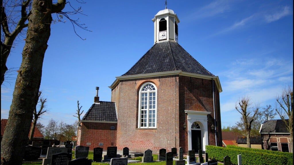 Trio Hexapode opent concertreeks Podium Wûns in kerk van Wons - Groot ...