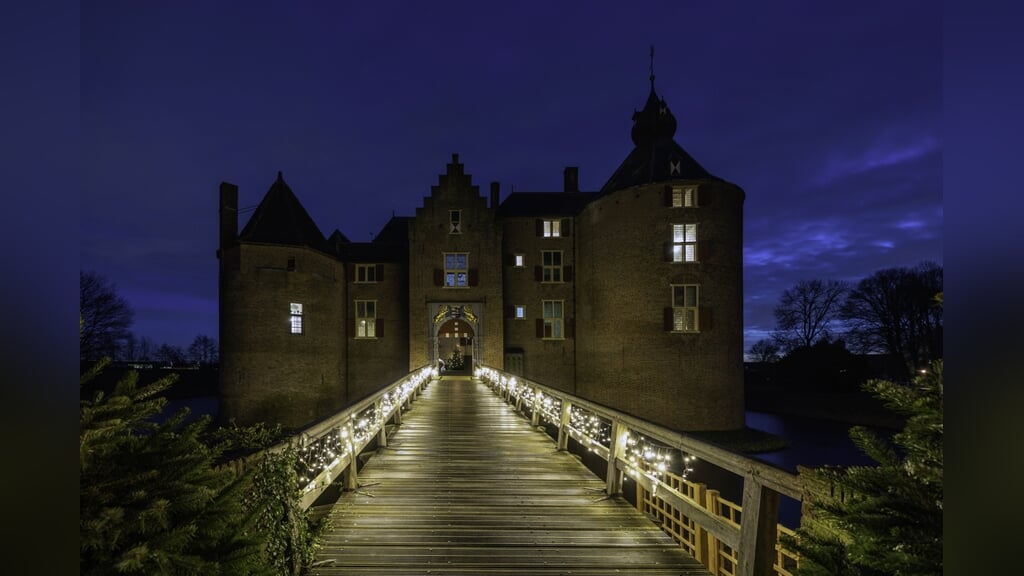 Sprookjesachtige Lichtjesavond op maandag 22 december in Kasteel Ammersoyen