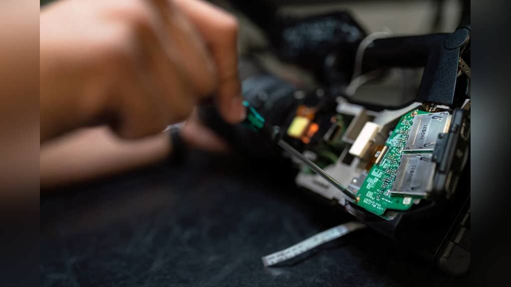 Linux Nijmegen: Theatertechniek: Spots, rookmachines en meer (via DMX)