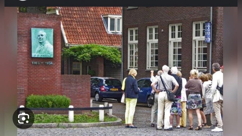 Wandeling door historisch centrum van Hengelo