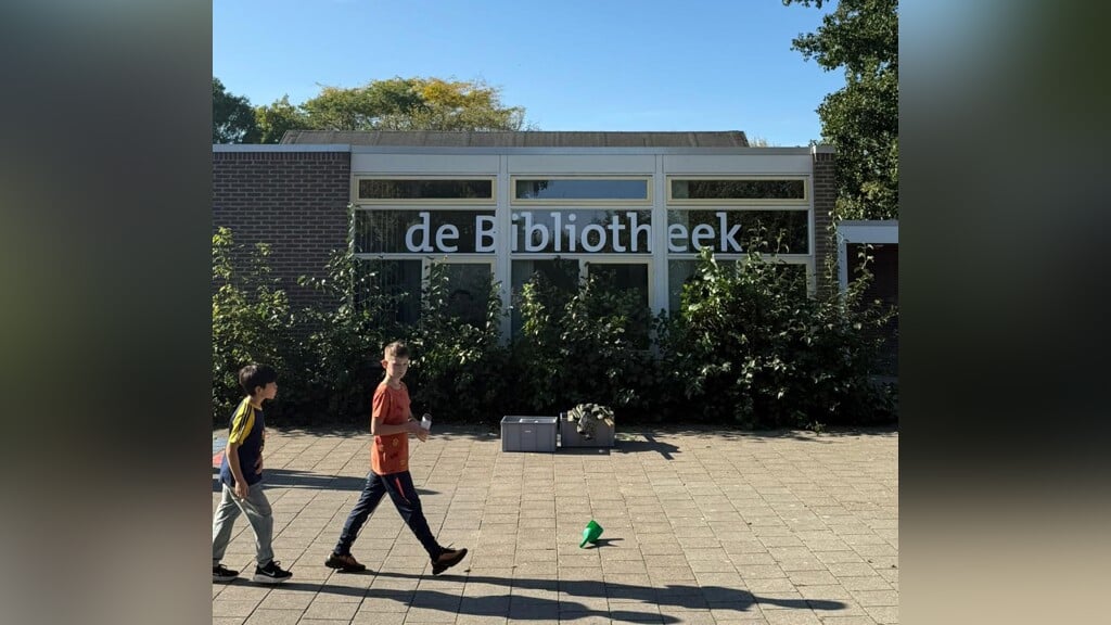 Opening bibliotheek in Dinteloord