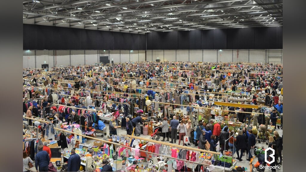Mega Snuffelmarkt in Breepark