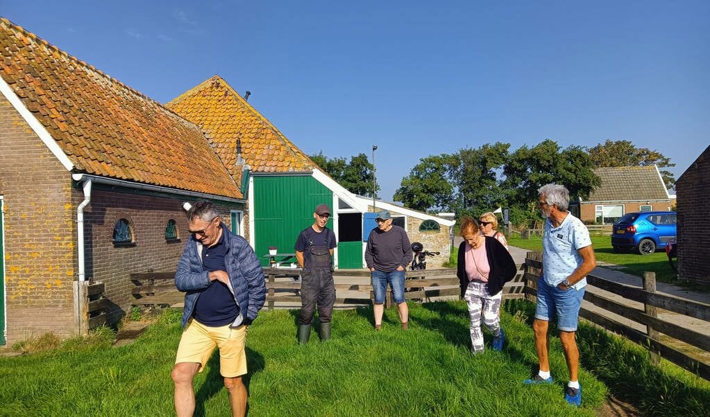 Groepsrondleiding bij Schapenboer Jens
