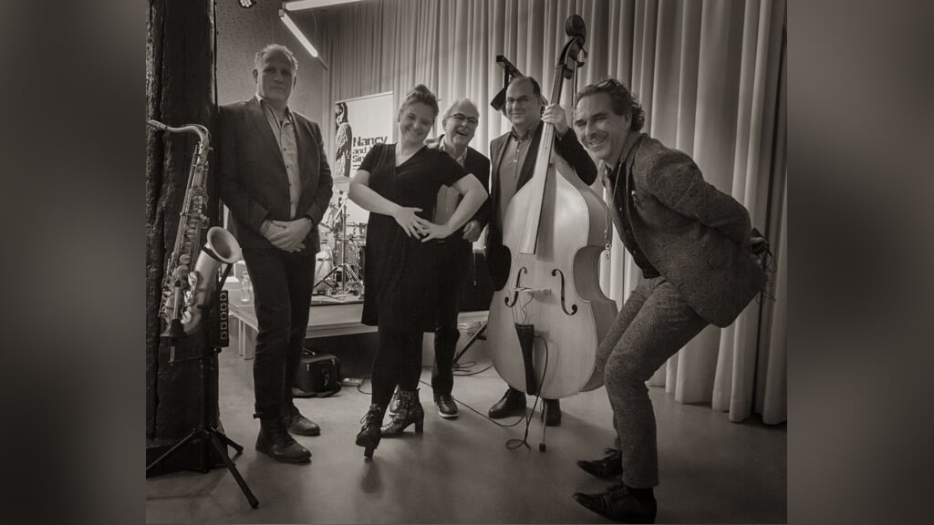 Nancy & the Sinatra’s live in Ryptsjerk