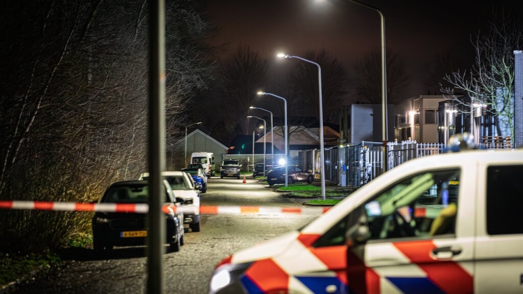 Op de Bakkenzuigerstraat in Buiten vonden meerdere incidenten plaats. (Foto: HV Almere)