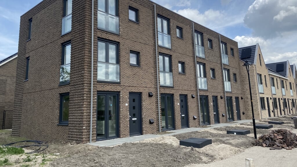In recordtijd zijn 20 woningen in Nopbelhorst opgeleverd.