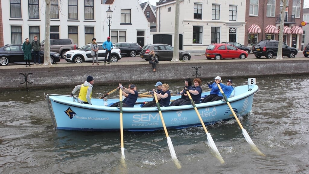 Sloeproeien is een echte teamsport (Archieffoto: aangeleverd)