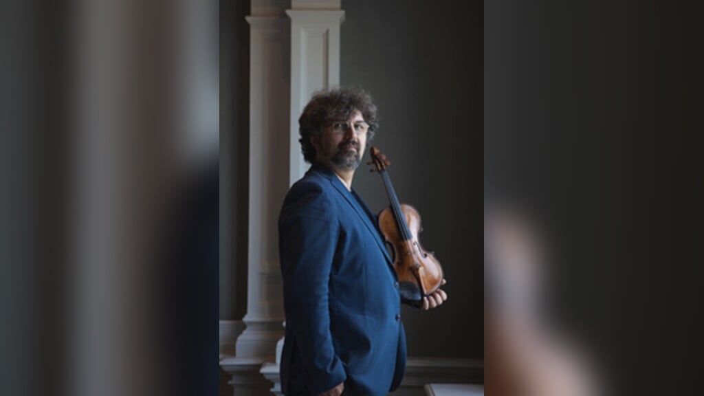 De Almeerse violist Igor Ruhadze.