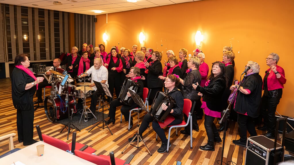 Meezingen met de Dolle Diva’s in Vianen