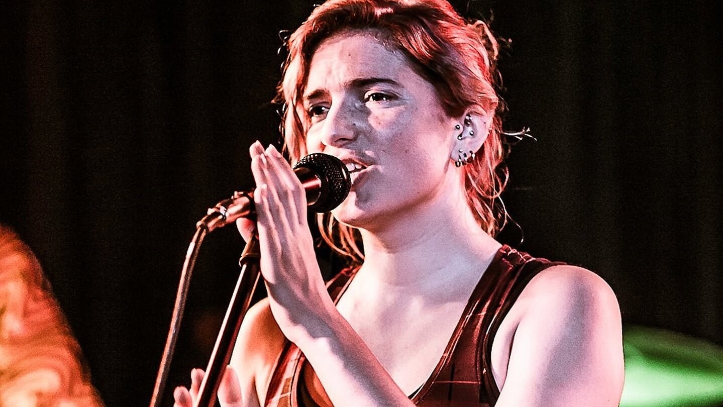 Zangeres Annemarie Aikema komt naar Middelstum (foto Jan Lenting).