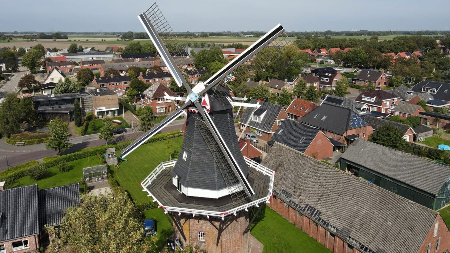 Molen De Stormvogel in Loppersum (archieffoto).