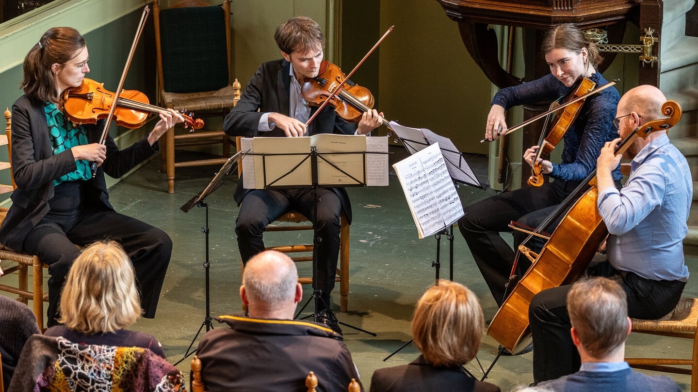 Twee violen, een altviool en een cello zorgen voor de perfecte balans 