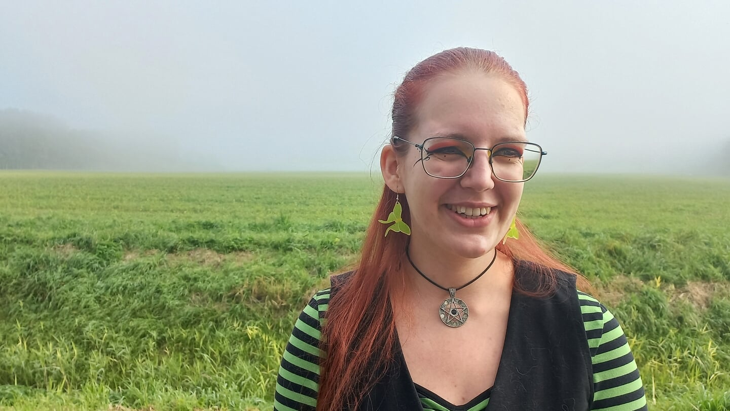 Luna woont in 't Zandt en houdt van de mensen en de omgeving.