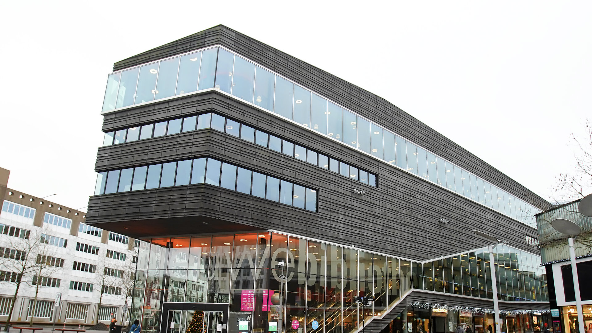 Volksuniversiteit Almere groeit tegen de trend in