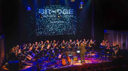 Het Nederlands Jeugd Gitaar Orkest. (Foto: Nonja de Roo)