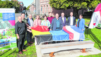 Schepenen en wethouders van de projectgemeenten en gedeputeerde Mireille Colson bij de inhuldiging van de basisinfrastructuur. (foto: copyright: Provincie Antwerpen)