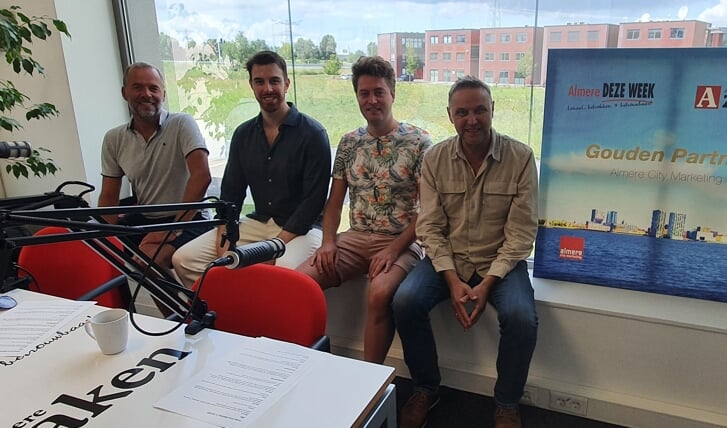 Sven van der Burg, Jordy Hulzebosch, Kees Hendriksen en Marcel Beijer (Foto: Almere DEZE WEEK)