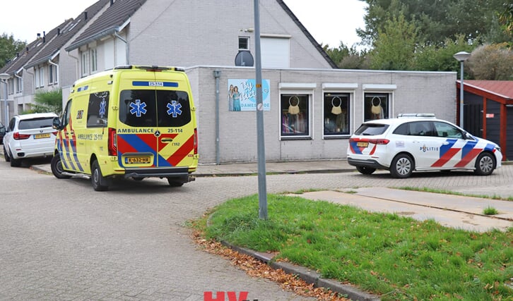 Op deze plek werd de vrouw overvallen. (Foto: HV Almere)
