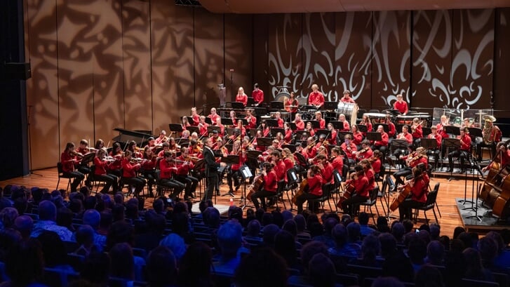 Het AJSO tijdens het slotconcert 2023 (Foto: Maarten Feenstra)