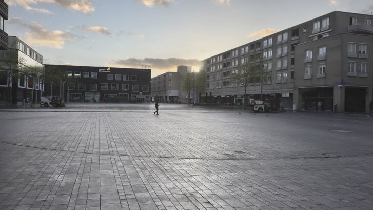 Mensen voelen zich niet veilig op 
het Stadhuisplein en Odeonstraat (Foto: Fred Rotgans)