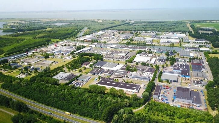 Investeren in nieuwe bedrijfsterreinen.