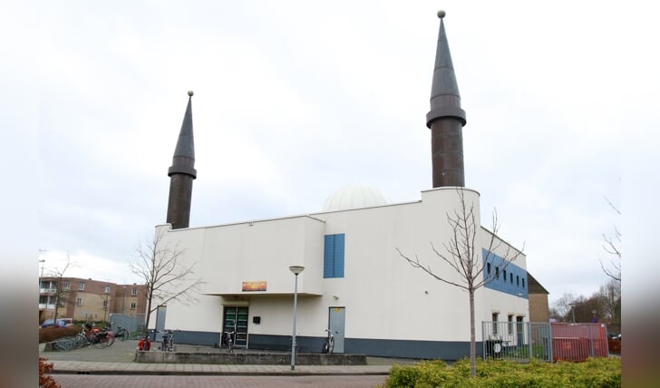 De Abou Bakr Assadik moskee. (Archieffoto: Fred Rotgans)