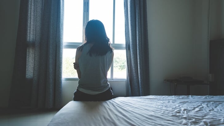 Het is belangrijk om snel contact te zoeken na een ongewenste seksuele ervaring. (Foto: Adobe Stock)