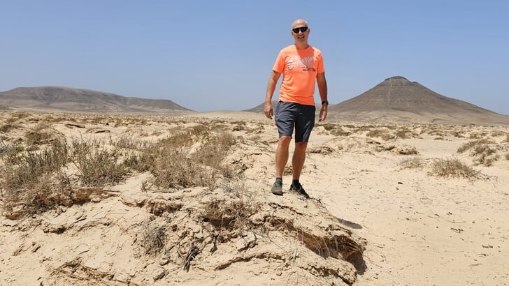 Almeerder Evert Aldwereld bereidt zich voor op de Marathon des Sables op Fuerteventura. (Foto: aangeleverd)