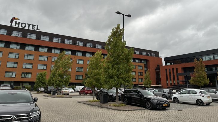 Straks is 31% belasting van de overnachtingsprijs (Foto: Almere DEZE WEEK)