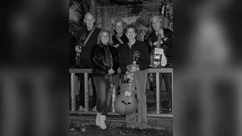 Tingles live in eetcafé Herfkens