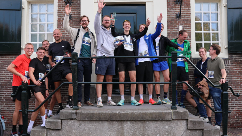 Zonnige vijfde estafettemarathon naar Nieuwpoort met recordaantal inschrijvingen