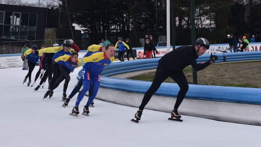Schaatsseizoen begonnen bij Stg Viking: eerste kilometers afgelegd