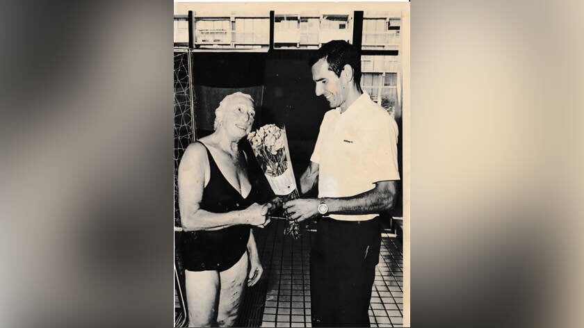 ‘Alle Eendjes zwemmen in het water’