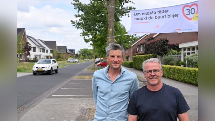 Bewoners Sonniuspark maken zich zorgen over verkeersveiligheid Libellenlaan