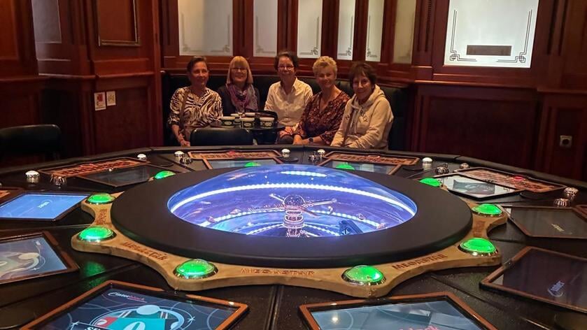 Vrouw Aktief naar Flash Casino in Veghel