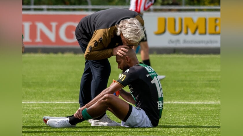 DHC verliest na strafschoppen en degradeert naar de 4e klasse