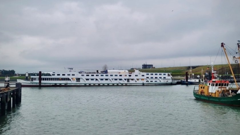 Bellriva vervangt Bo Elise als opvangschip in Stellendam