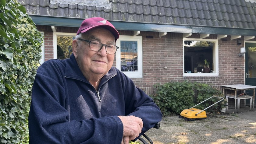 Na ruim 50 jaar stopt Coen Lammerts met duivensport